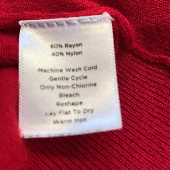 Talbots Red Cardigan Size Petite Medium - Picture 4 of 5